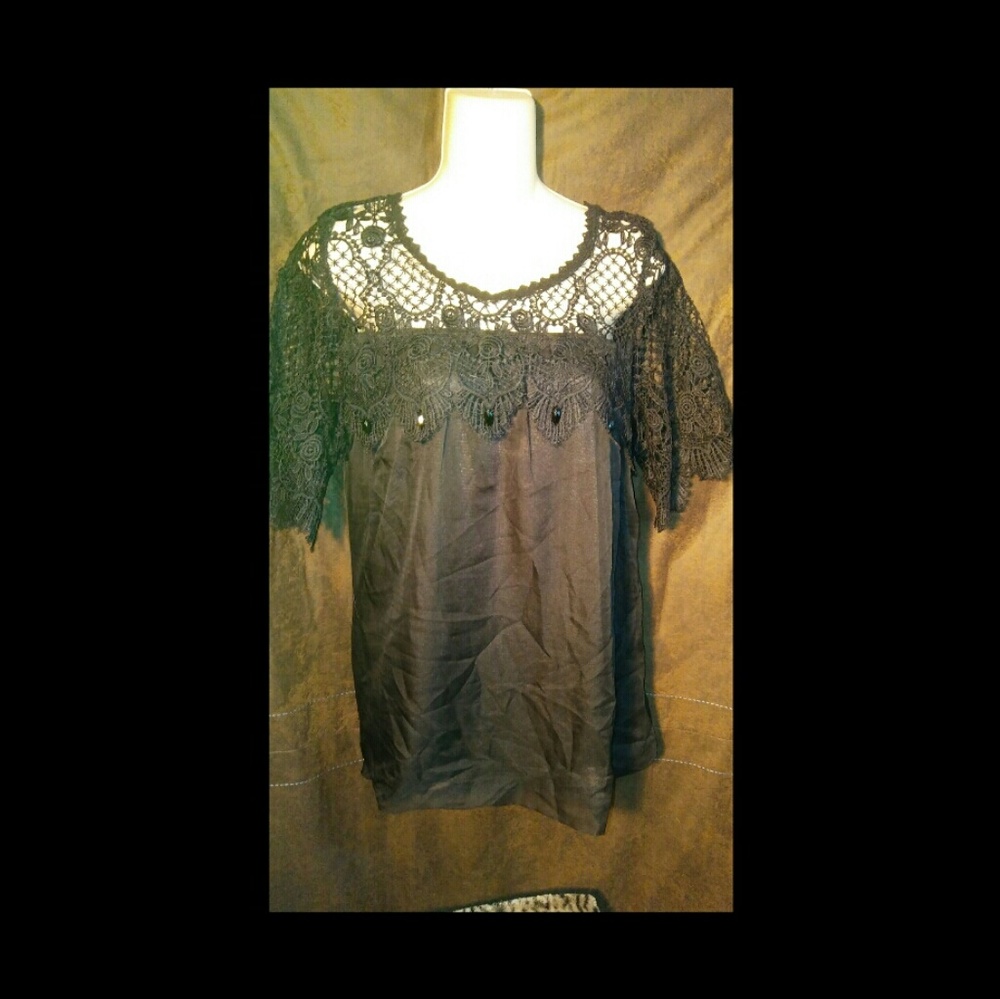 Lacey Blouse